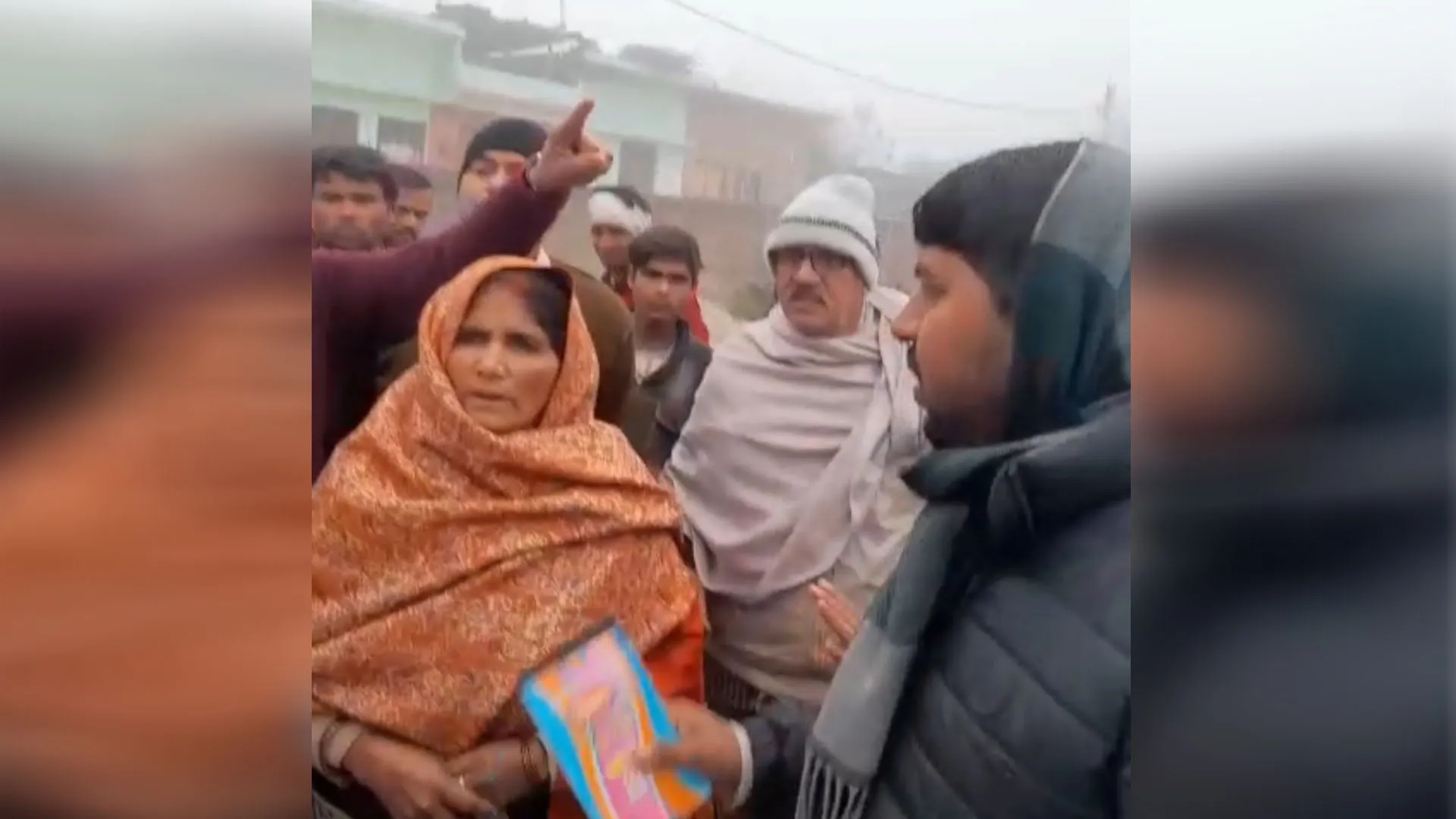 Moradabad: विजिलेंस टीम पर वसूली का आरोप, हंगामे पर लौटी टीम