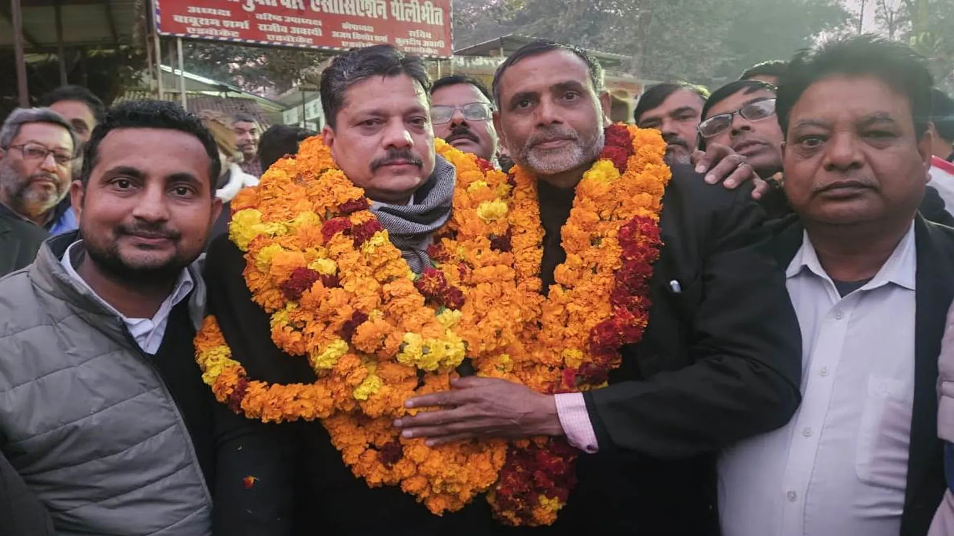 पीलीभीत: राजीव अवस्थी जिला संयुक्त बार एसोसिएशन के अध्यक्ष व विद्याराम वर्मा महासचिव चुने गए 