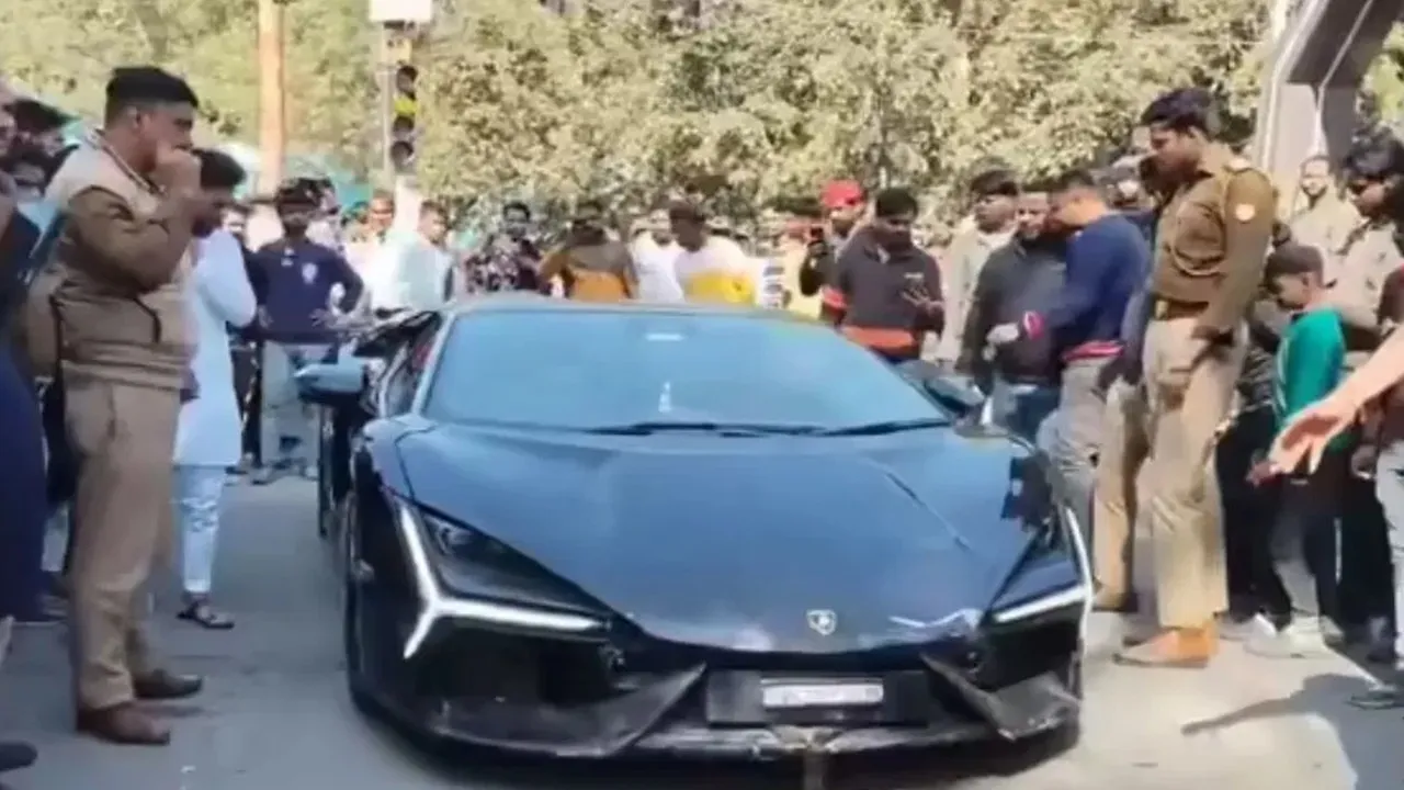 कानपुर : लैंबॉर्गिनी कार की टक्कर से छह राहगीरों घायल, प्राथमिकी दर्ज