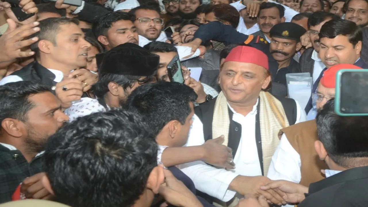 फार्म 7 की आड़ में कटवा रही वोट.., अखिलेश यादव का आरोप- कानपुर को भाजपा ने बदनामपुर बना दिया, 