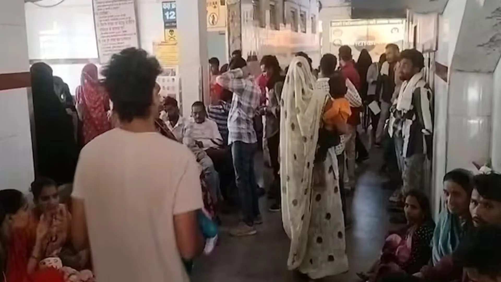 Moradabaad : बदलते मौसम में वायरल बुखार के मरीज दोगुने, निमोनिया से बच्चे बीमार