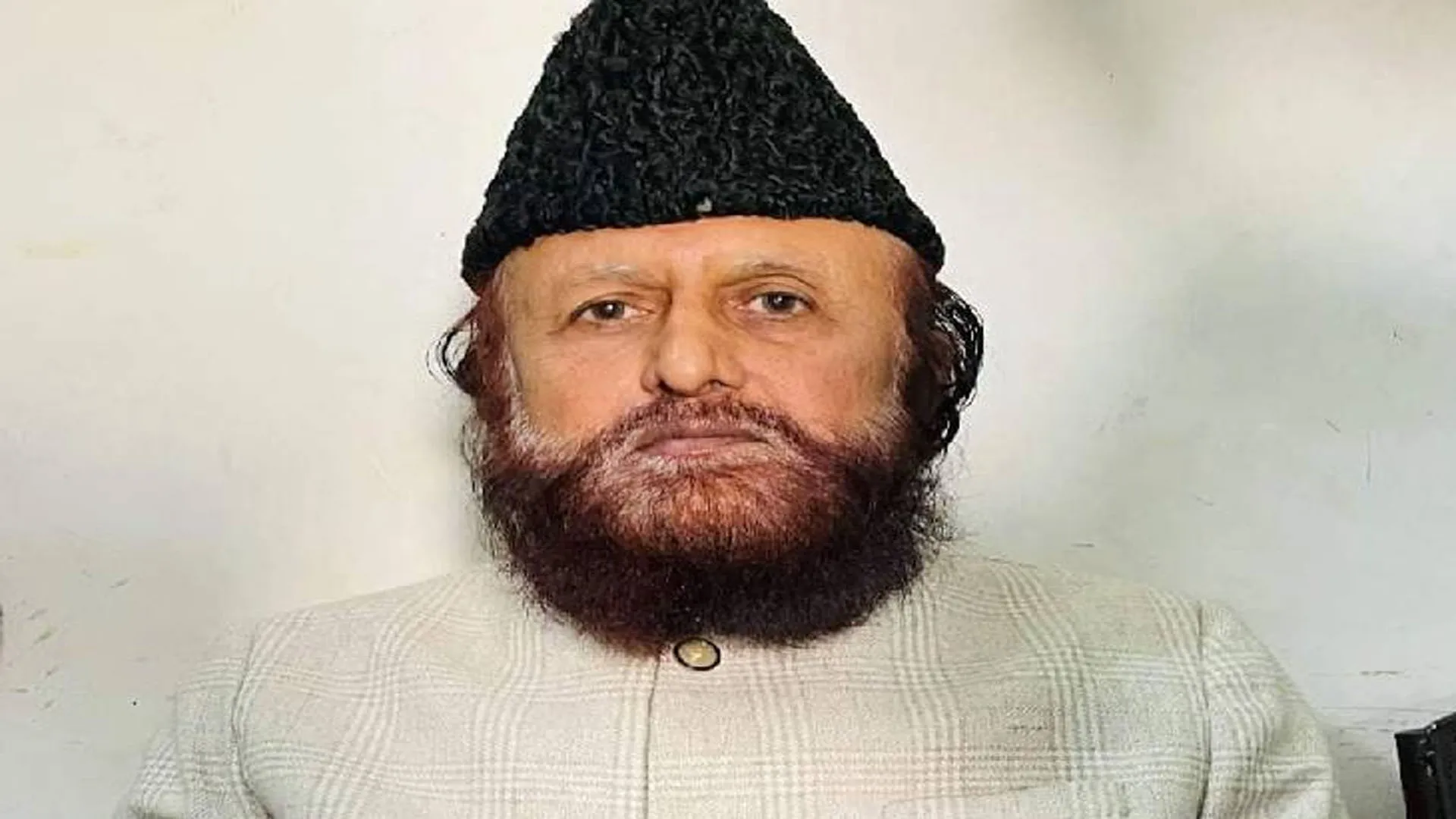 UP: फिल्म निर्माता कंपनी ने ममलूकुर्रहमान बर्क को भेजा नोटिस