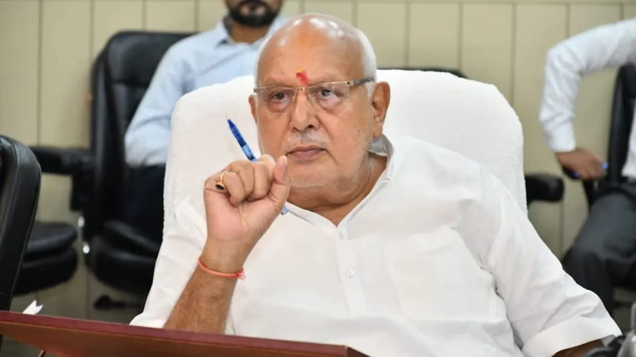 UP Budget : जिस तरह सपा सरकार ने अनिल अंबानी के लिए गोलियां चलवाई, किसान उसे कभी भूल नहीं सकता, कृषि मंत्री शाही का तीखा प्रहार 