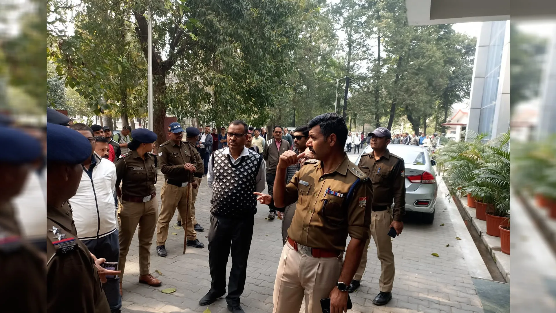 धमकी भरा ई-मेल: 