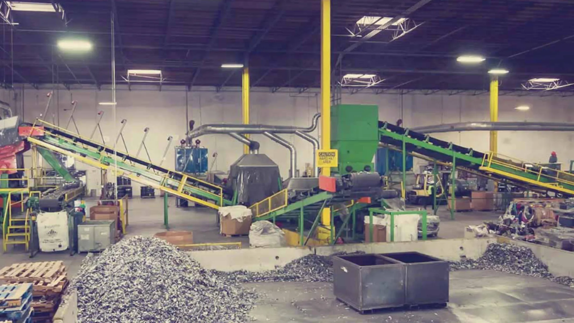 Moradabad: तीन ई वेस्ट प्रोसेसिंग प्लांट और 6 मेटल गलाने की भट्ठियां सील