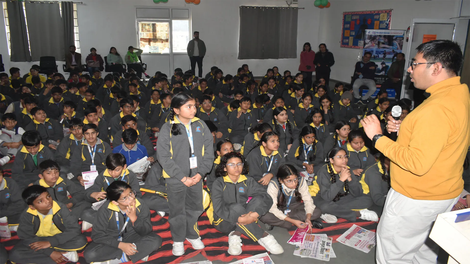 Bareilly : विद्यार्थियों को कैंसर के लक्षण, बचाव और उपचार की दी जानकारी