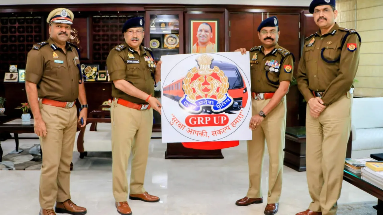 यूपी में रेल यात्रा अब और सुरक्षितः हर दिन 30 लाख यात्रियों की चुनौती से निपटने को तैयार GRP...  नया लोगो लॉन्च, 'अंकुश' कार्यशाला में उभरती चुनौतियों पर गहन मंथन  