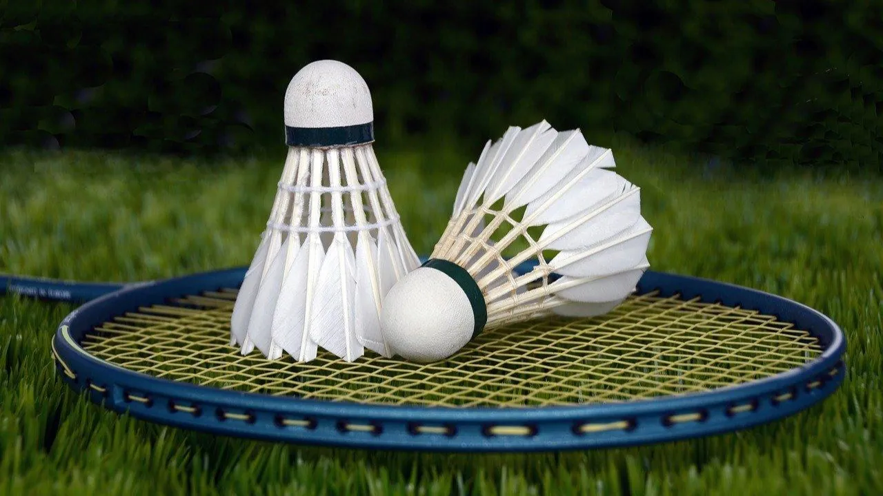 UP State Masters Badminton:  एसके श्रीवास्तव एकल और अनिल-शैलेंद्र युगल सेमीफाइनल में, मिश्रित युगल में बड़ा उलटफेर