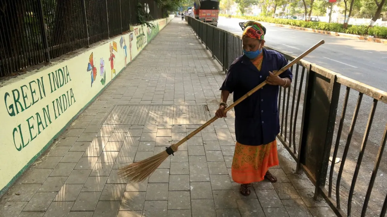  फीडबैक, शिकायतों के निस्तारण और स्कूलों में जागरूकता पर जोर... स्वच्छ रैंकिंग में पहले स्थान पर पहुंचने के लिए नगर निगम ने कार्ययोजना की तैयार