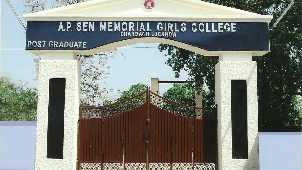 महिला विद्यालय की छात्राओं की सुरक्षा पर ' जिम्मेदार' मौन... नहीं सुधर रहे अवांछित तत्व, एपी सेन कॉलेज की छात्राएं रोजाना शर्मसार