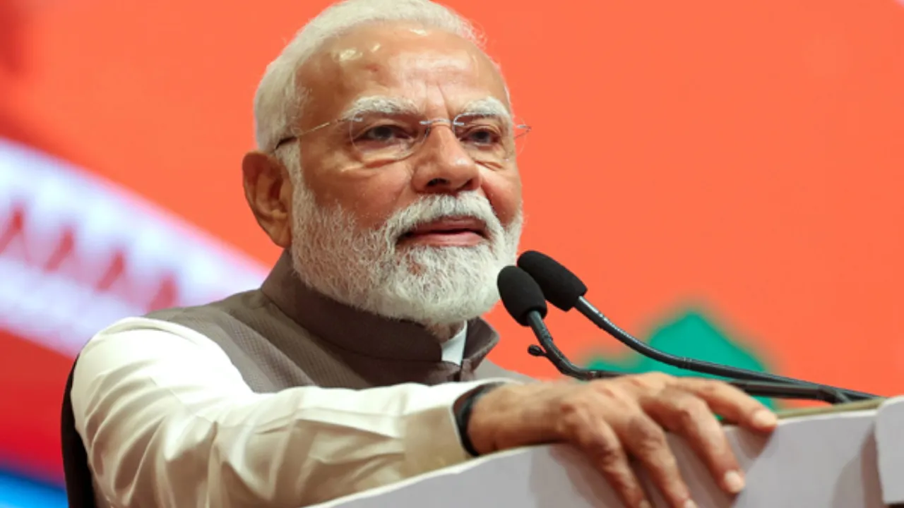 बस्तर अब माओवादी हिंसा नहीं, विकास एवं आत्मविश्वास के लिए जाना जाता है: PM मोदी 