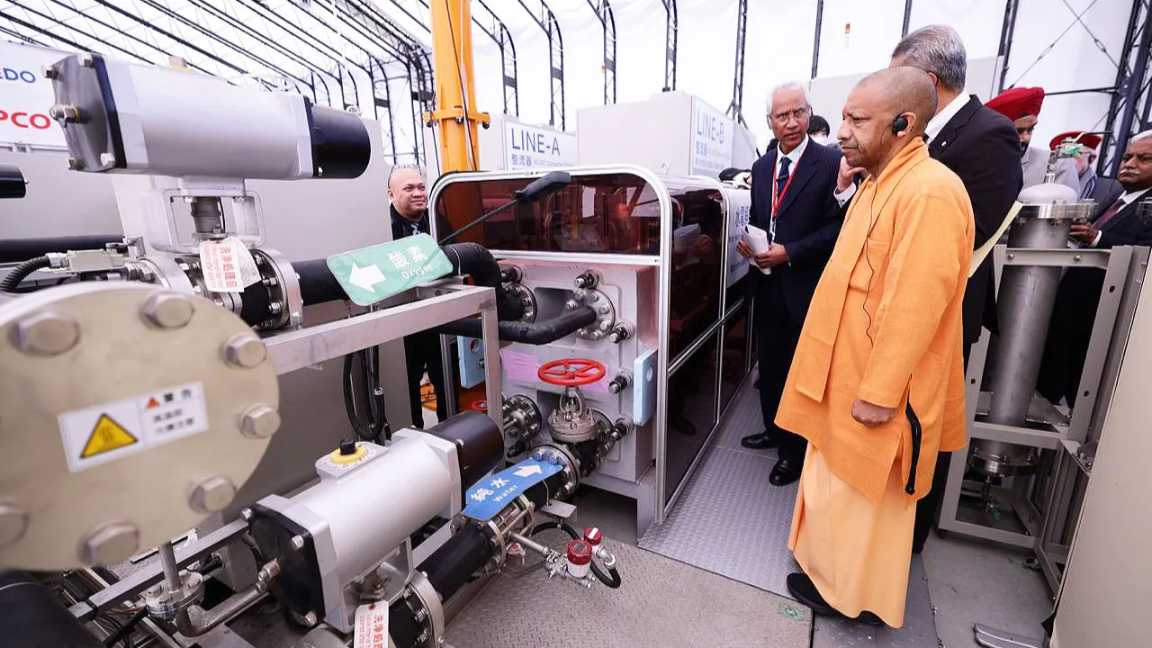 सीएम योगी का जापान दौरा: यामानाशी हाइड्रोजन फैसिलिटी में पावर-टू-गैस टेक्नोलॉजी देखकर बोले- यूपी ग्रीन हाइड्रोजन और सस्टेनेबल एनर्जी का हब बनेगा