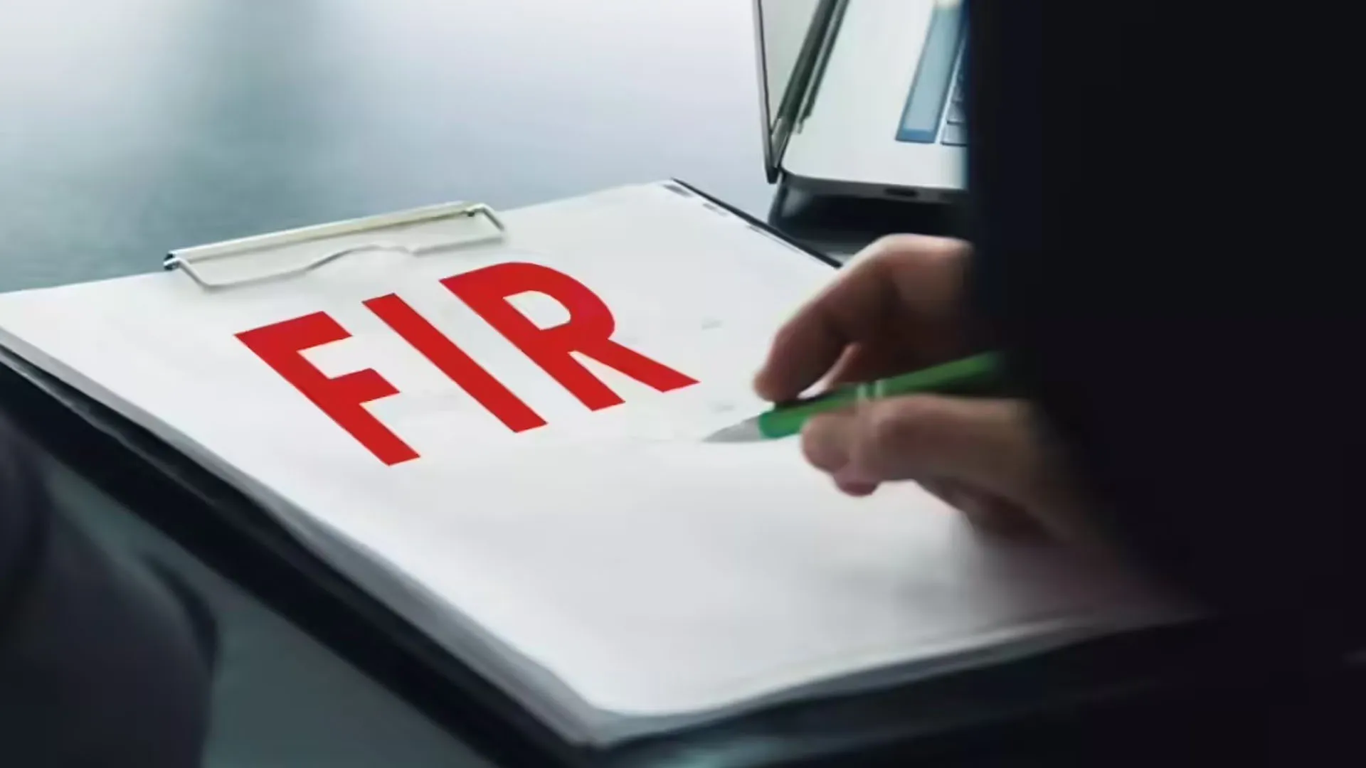 रामपुर: गांव डिबडिबा में फायरिंग के मामले में पुलिस ने बारह के खिलाफ दर्ज की रिपोर्ट