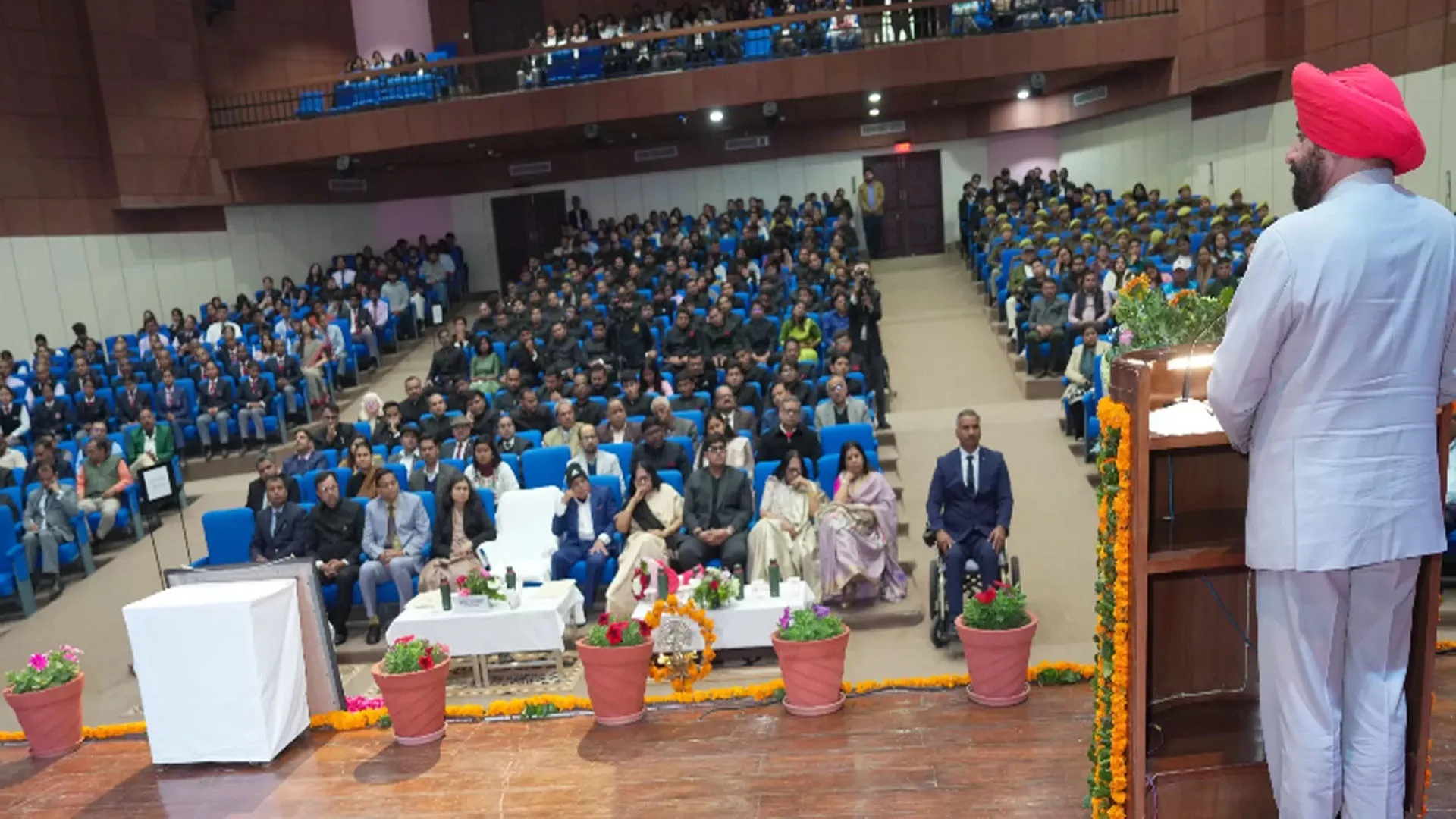 Uttrakhand: राज्यपाल गुरमीत सिंह बोले, भ्रष्टाचार मुक्त कार्यशैली अपनाएं वन अधिकारी