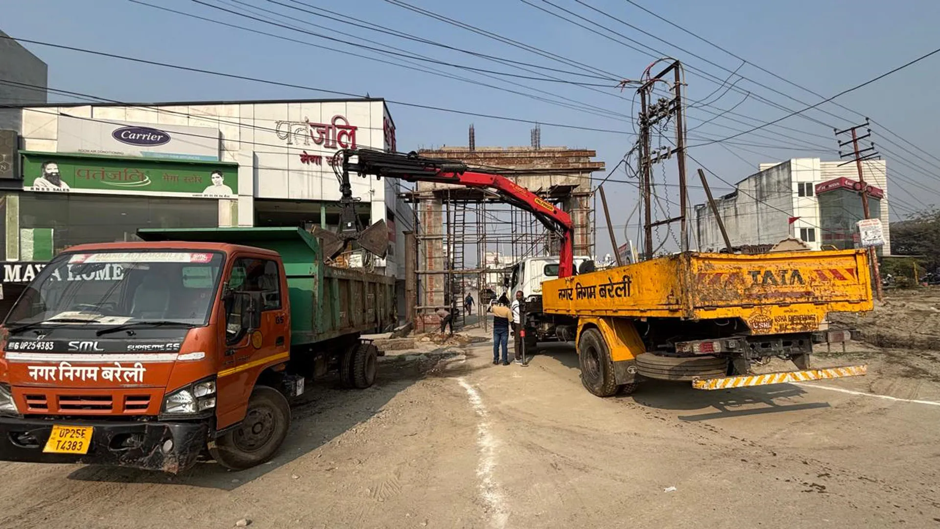 खबर का असर: श्रद्धालुओं के लिए राहत, पशुपति नाथ मंदिर रोड साफ-सुथरा