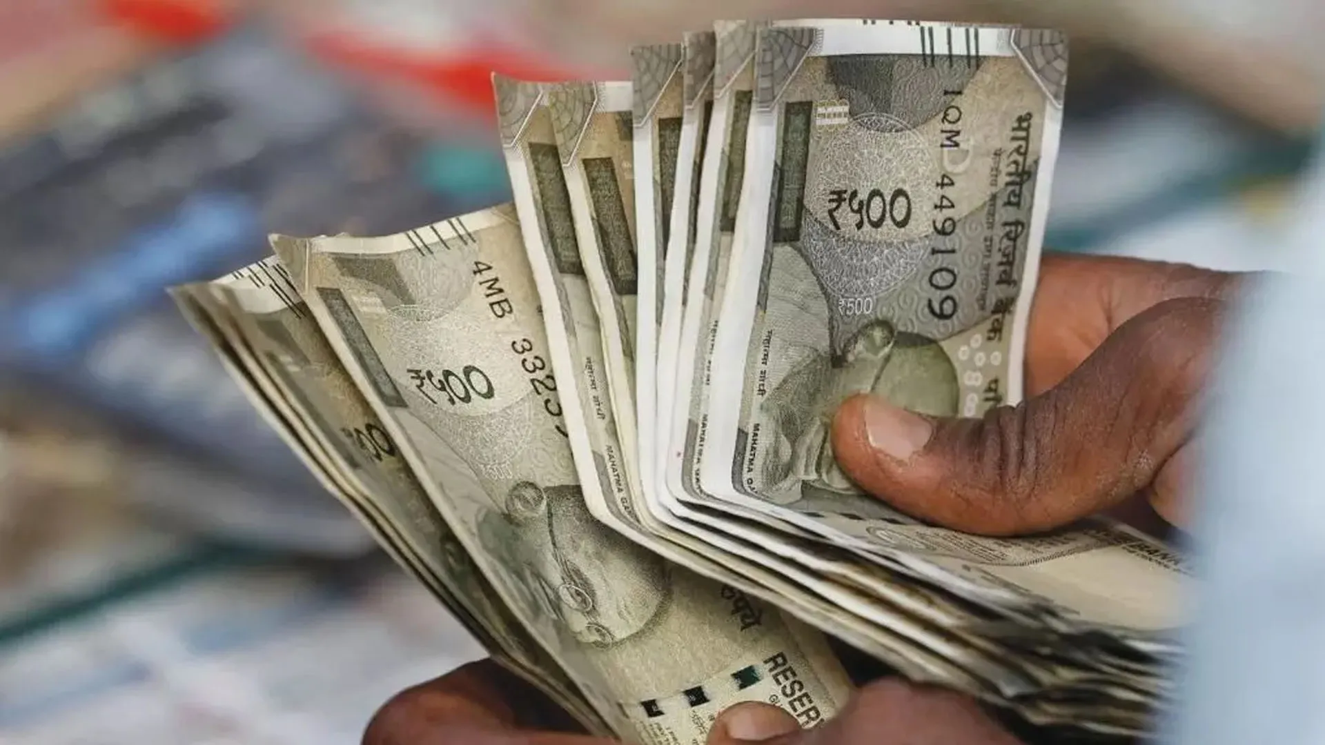 Bareilly : वायुसेना के अफसर से 6.50 लाख ठगे, बेटी का केस लड़ने के नाम पर लिए थे रुपये