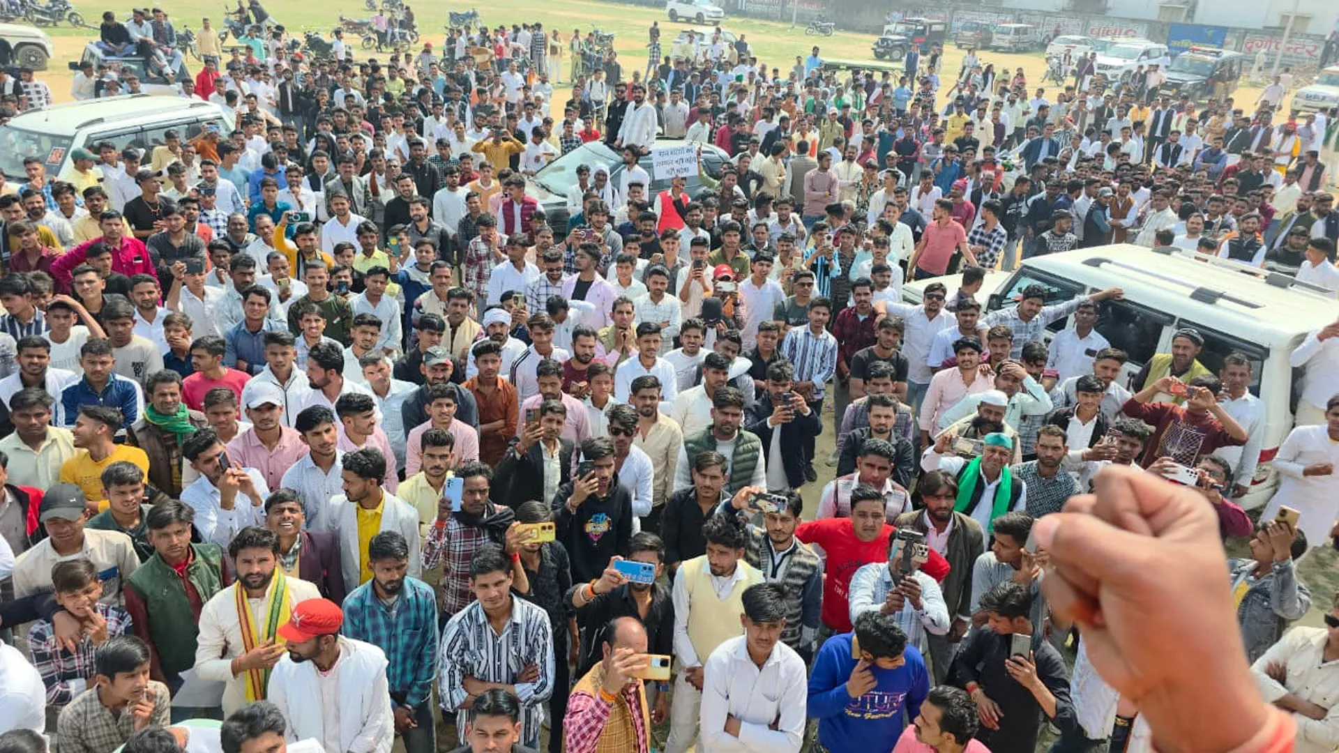 UP: नहीं थम रहा ''यादव जी की लव स्टोरी’ का विरोध, सड़कों पर उतरा यादव समाज