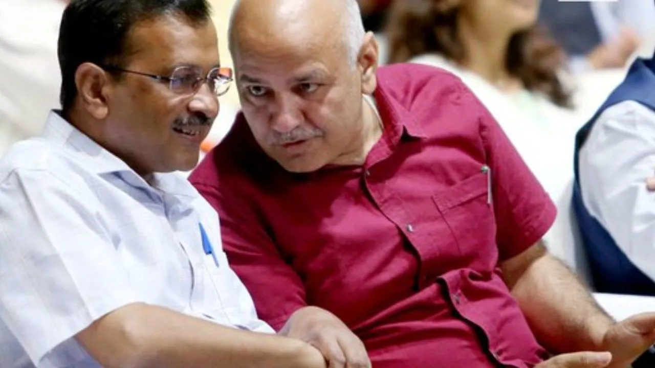 Liquor Policy Scam:  केजरीवाल-सिसोदिया समेत 21 अन्य आरोपियों को बड़ी राहत, दिल्ली अदालत ने किया बरी 