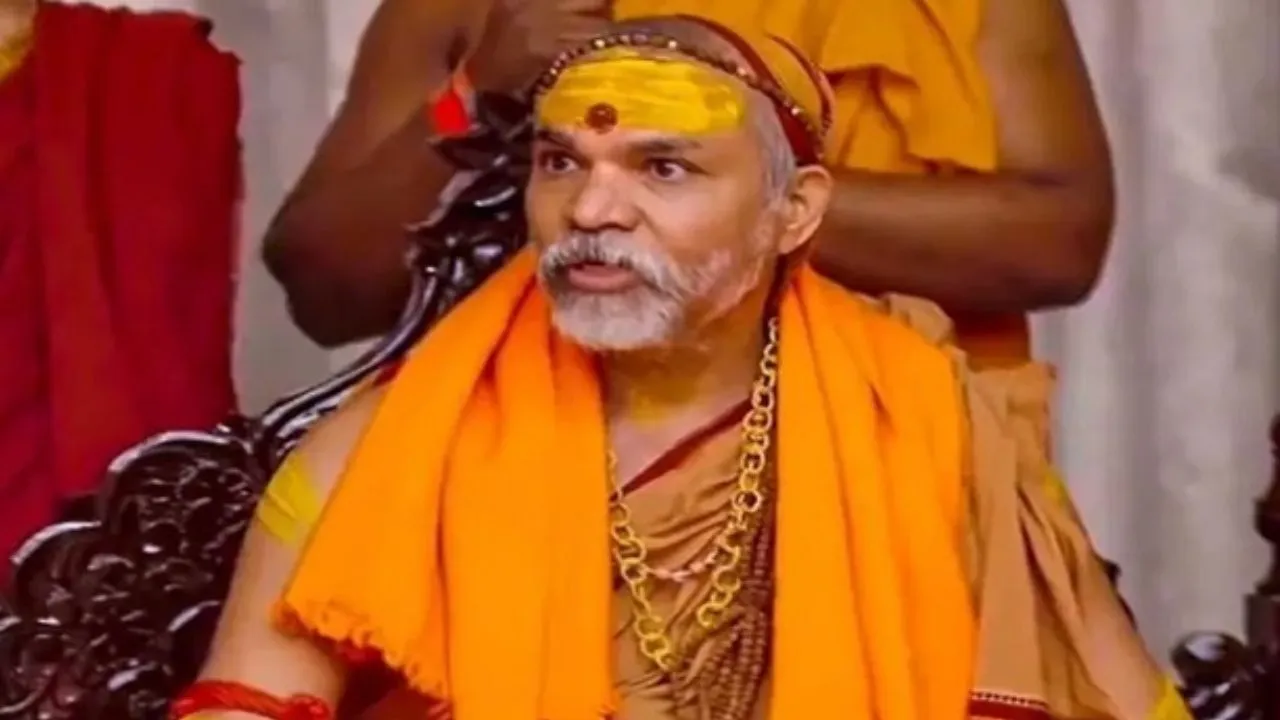  स्वामी अविमुक्तेश्वरानंद की बढ़ी मुश्किलें,  शिष्य के खिलाफ पॉक्सो अधिनियम के तहत प्राथमिकी दर्ज 