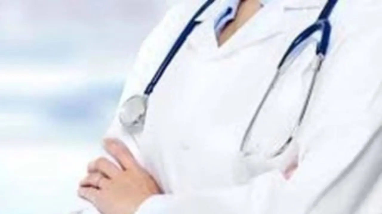  UP के मेडिकल कॉलेजों में बड़ा बदलाव: 8 जिलों में कार्यवाहक प्रधानाचार्य की तैनाती, गुणवत्ता में सुधार करना उद्देश्य   