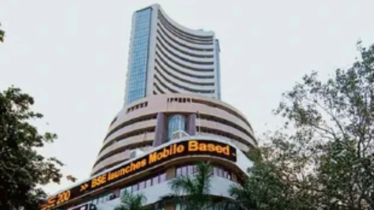 Stock market closed :  सकारात्मक धारणा के बीच बढ़त के साथ बंद हुए शेयर बाजार, 480 अंक चढ़ा सेंसेक्स, निफ्टी में 142 अंक की तेजी