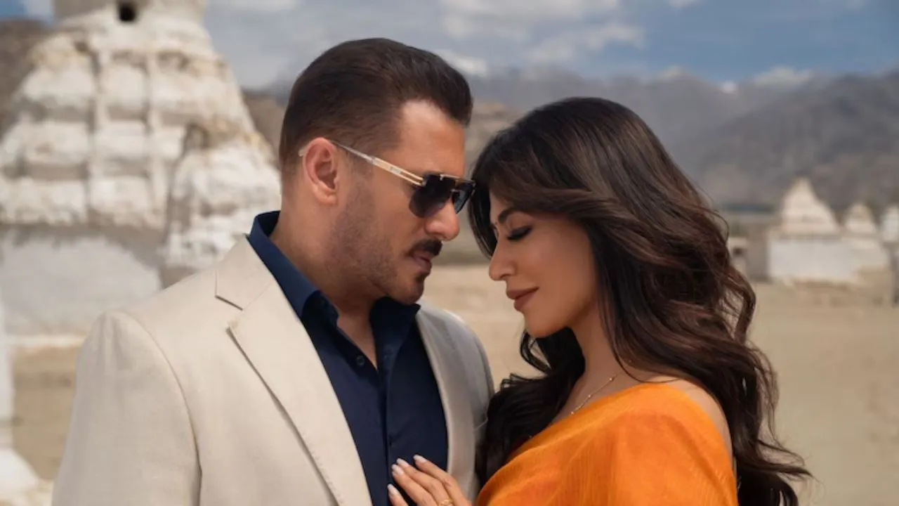  वैलेंटाइन स्पेशल : सलमान खान ने दिया फैंस को बड़ा तोहफा, 'बैटल ऑफ गलवान' का गाना 'मैं हूं' रिलीज़ 