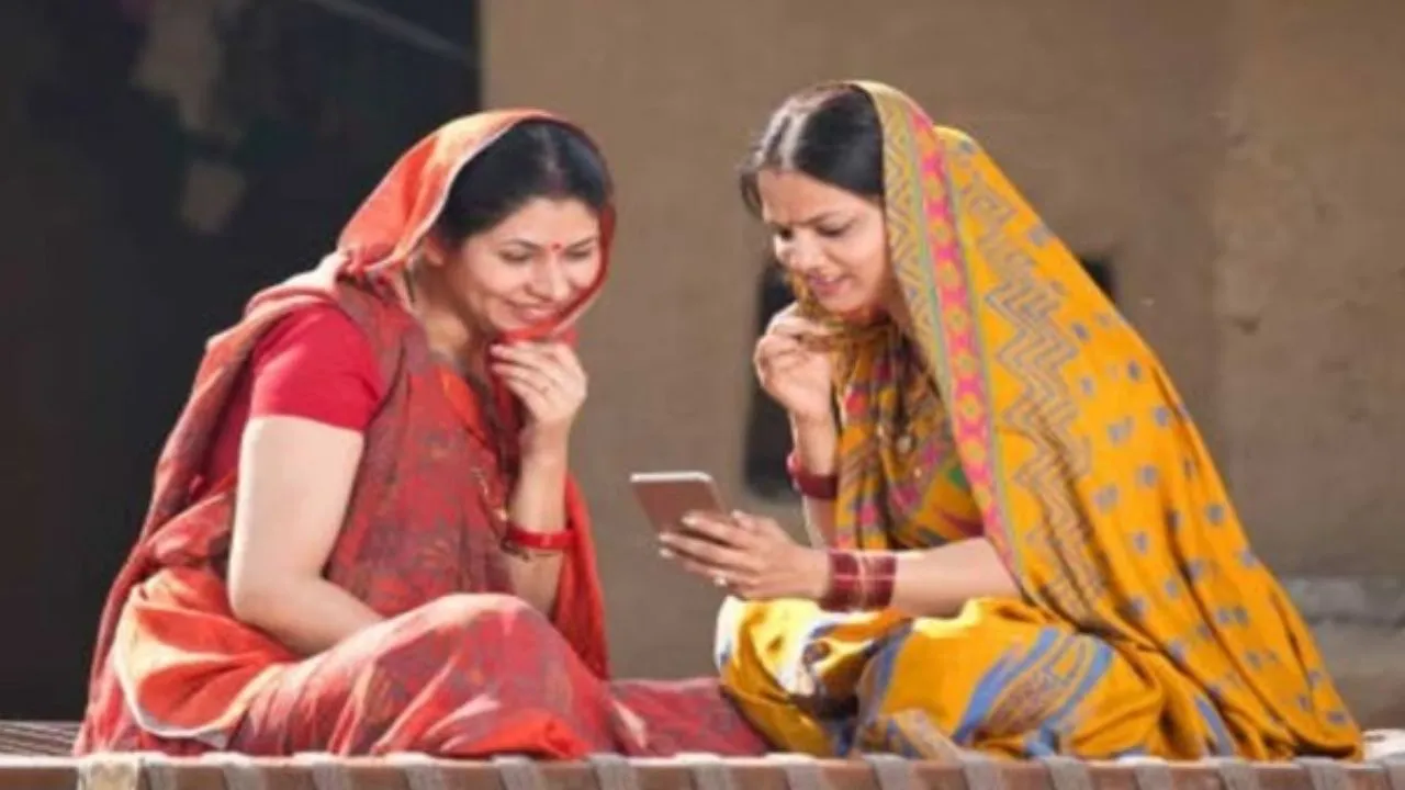  हर महीने लाखों कमाने लगीं लखपति दीदियां: यूपी सरकार ने महिलाओं को बनाया आत्मनिर्भर, परिवार का बनीं सहारा