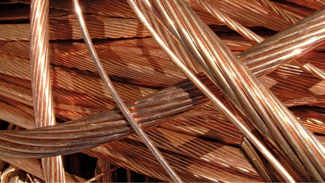 बाजार में आते ही कॉपर का बुलियन हुआ फेल: मेकिंग चार्जेंज बना वजह, निवेशकों ने नकारा