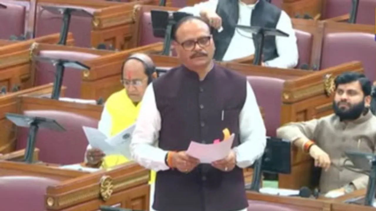 बजट चर्चा:  विधानसभा में गूंजा निजी अस्पतालों की मनमानी और आशा बहुओं का मुद्दा, जानिए क्या बोले डिप्टी सीएम ब्रजेश पाठक 