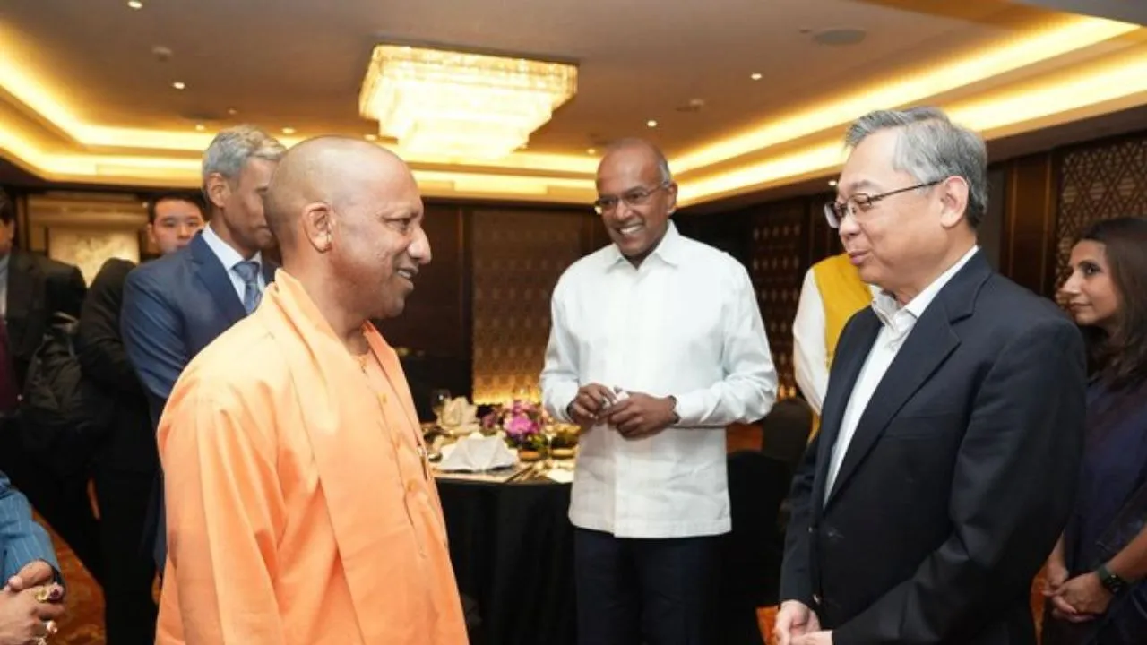 सिंगापुर के उप प्रधानमंत्री और गृहमंत्री से मिले सीएम योगी,  यूपी को ट्रिलियन डॉलर की अर्थव्यवस्था बनाने पर चर्चा