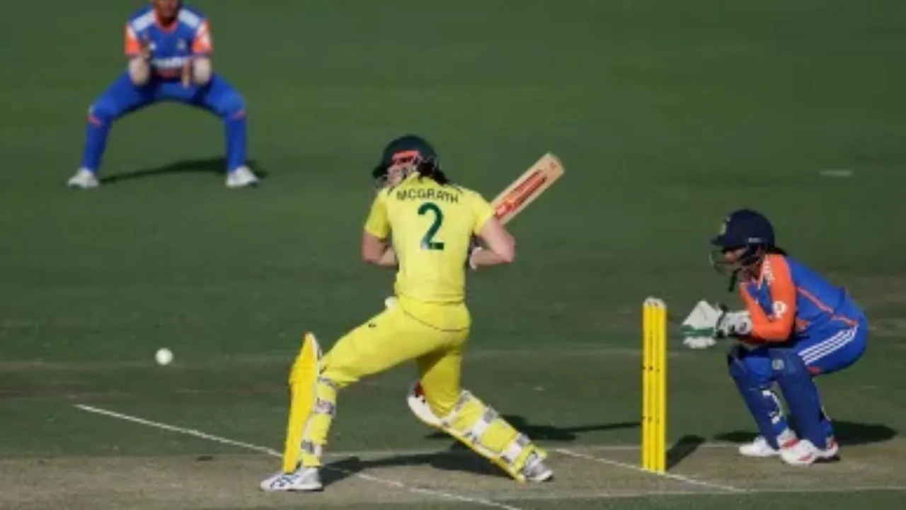 IND-W vs AUS-W 2nd T20I: ऑस्ट्रेलियाई महिला टीम का कब्ज़ा, दूसरे मैच में भारत को हराकर Series में 1-1 से बराबर 