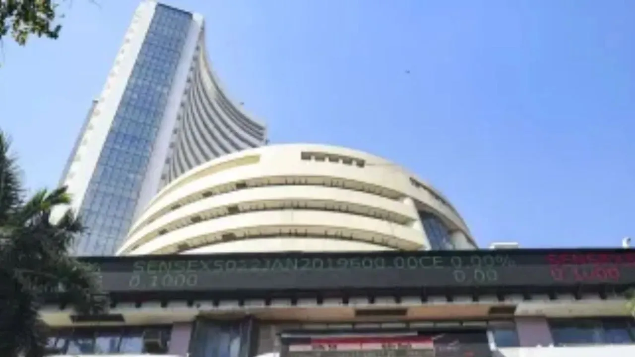 Stock Market Today : लाल निशान के साथ खुलने के बाद शेयर बाजारों में तेजी, सेंसेक्स-निफ्टी में  गिरावट