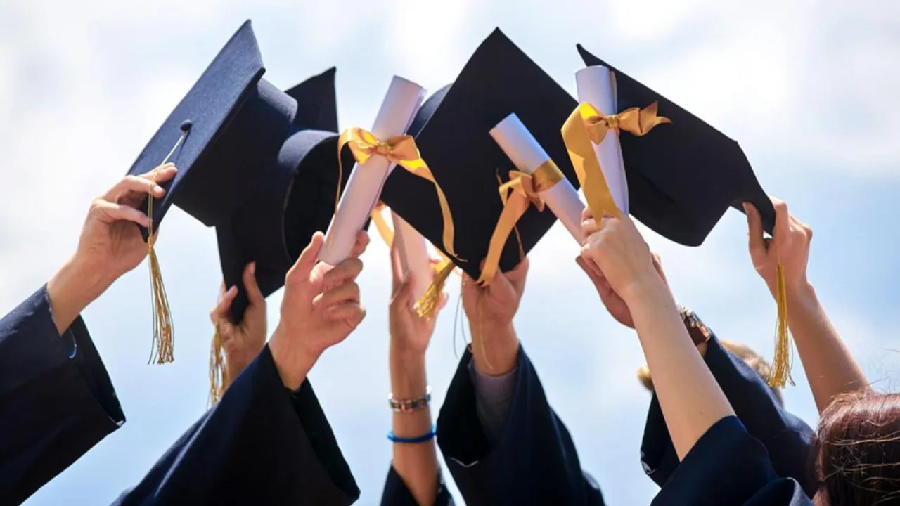 75 प्रतिशत कॉलेज अपने छात्रों को नहीं दे पा रहे जॉब वाली स्किल्स