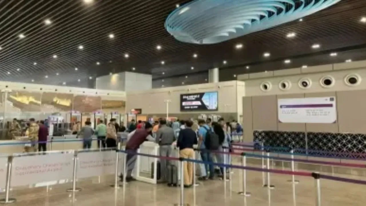 अमौसी को मिली बड़ी उपलब्धि,  यात्री सुविधाओं और सत्कार में मिला विश्वस्तरीय सम्मान