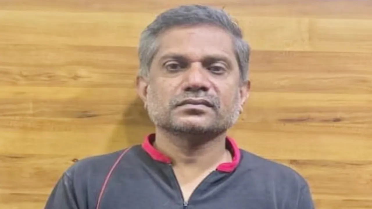 जानिए कौन है देशभर में 1100 से अधिक बार बम से उड़ने की धमकी देने वाला आरोप? दिल्ली पुलिस ने किया है अरेस्ट