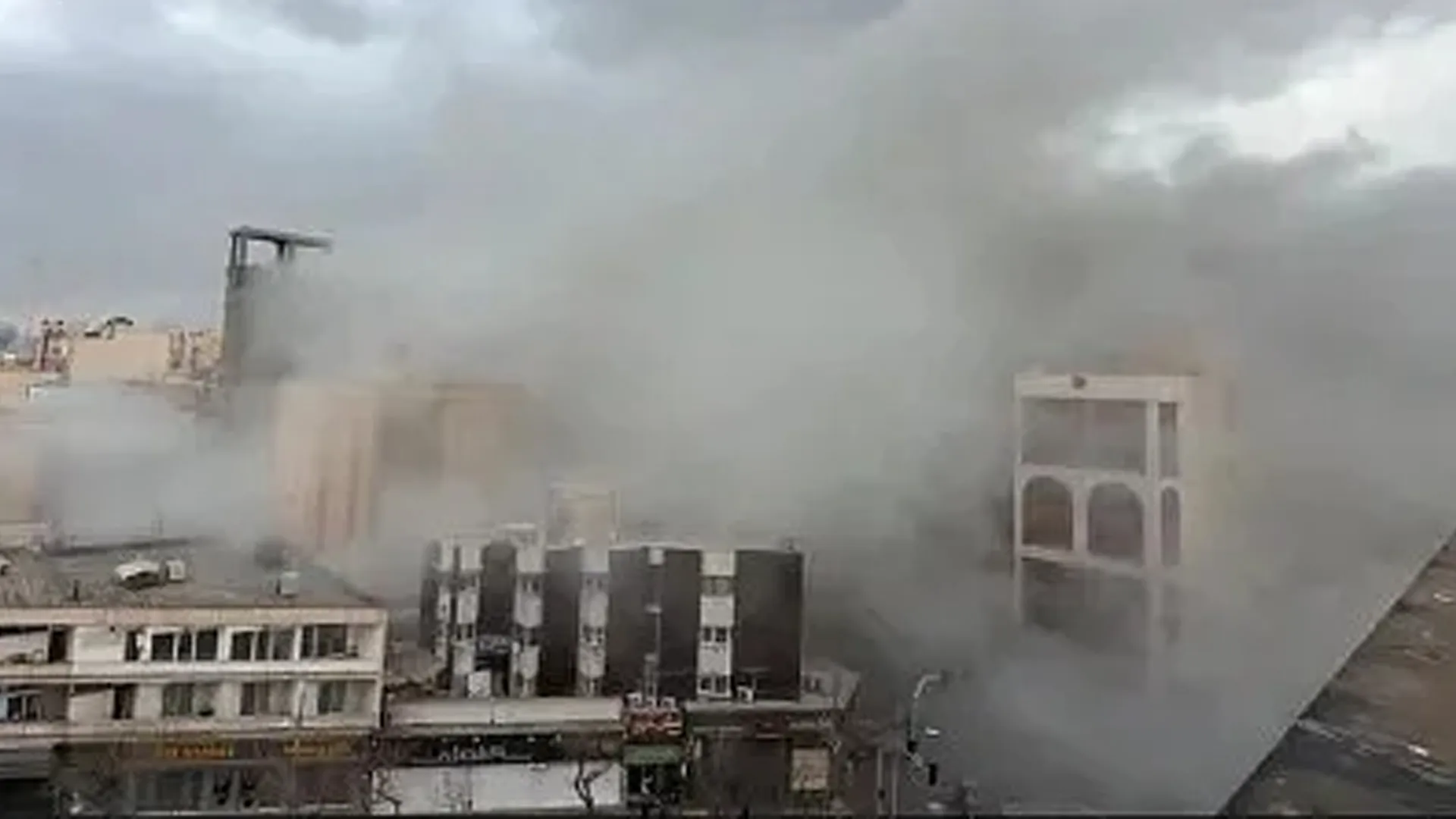 ईरान युद्ध : रियाद में अमेरिकी दूतावास पर ड्रोन से हमला, कोई हताहत नहीं