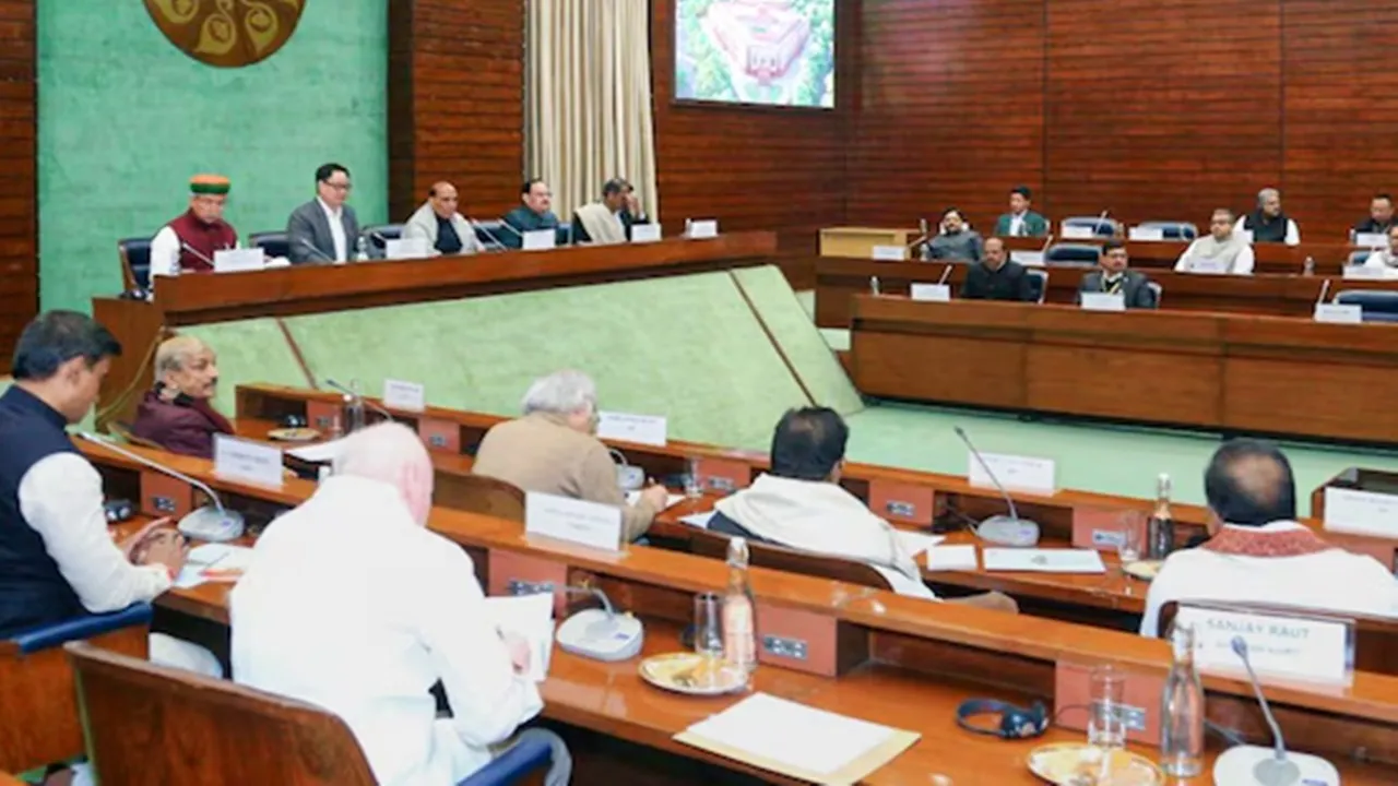 सर्वदलीय बैठक संपन्न : रक्षा मंत्री के नेतृत्व में पश्चिम एशिया की स्थिति पर की गई चर्चा, गृह मंत्री और विदेश मंत्री भी रहे मौजूद