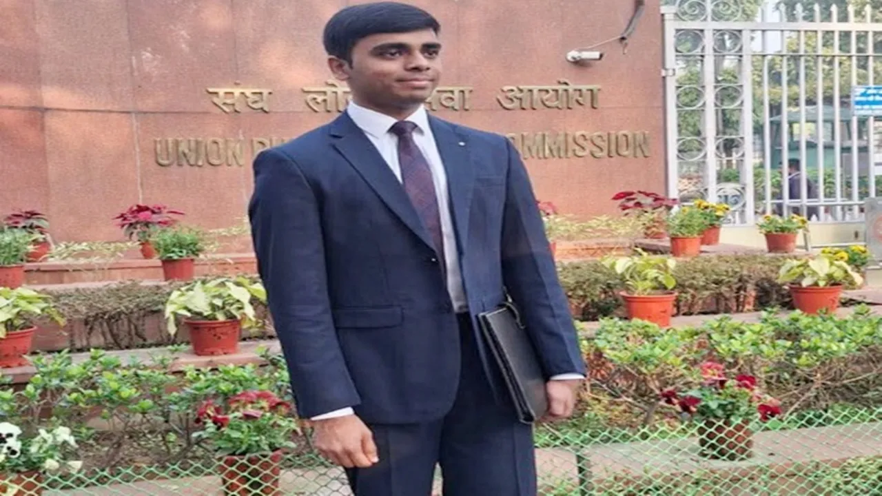 यूपीएससी में चमके गोंडा के कार्तिकेय सिंह, दूसरे प्रयास में हासिल की सफलता 