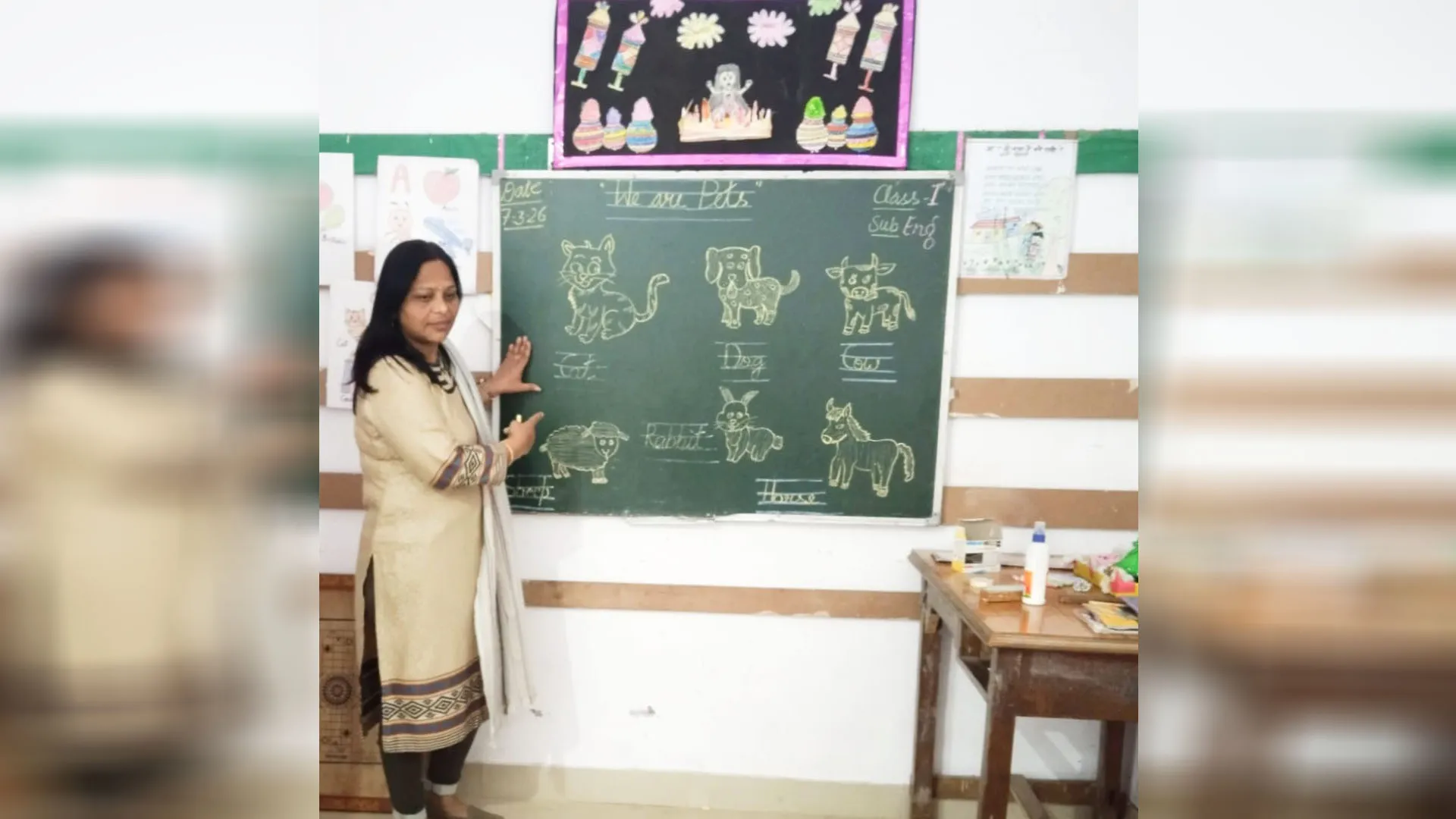 अंतर्राष्ट्रीय महिला दिवस : शिक्षिका संगीता सिंह ने बदला क्लास का माहौल, दीवार पर AI से किया ये काम