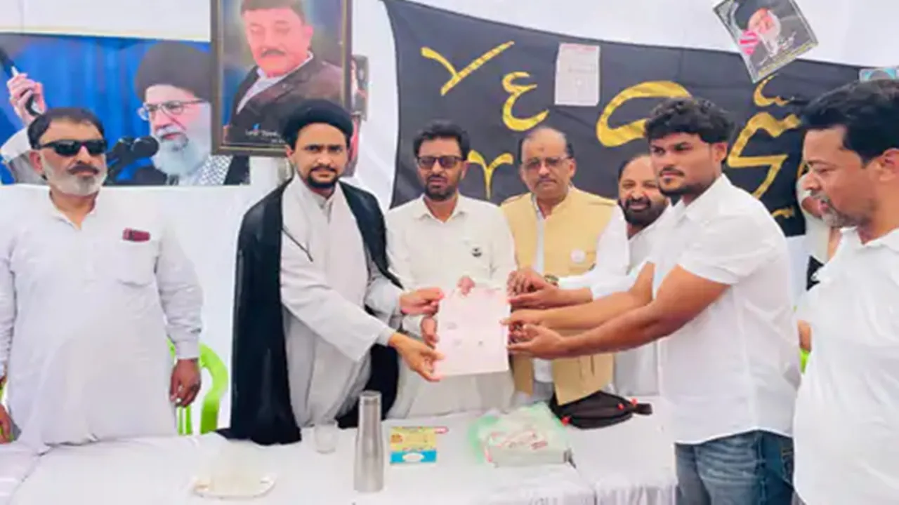 ईरान में पीड़ित परिवारों की मदद को तीन भाइयों ने दान की जमीन, भाजपा नेता ने की जांच की मांग 