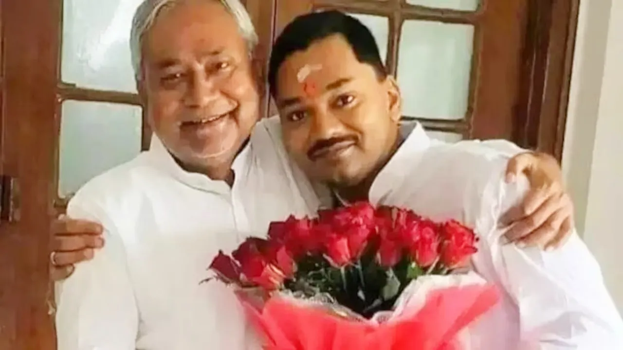 JDU में शामिल हुए निशांत कुमार : बिहार की सक्रिय राजनीति में किया पदार्पण, पिता नीतीश को लेकर कही यह बड़ी बात