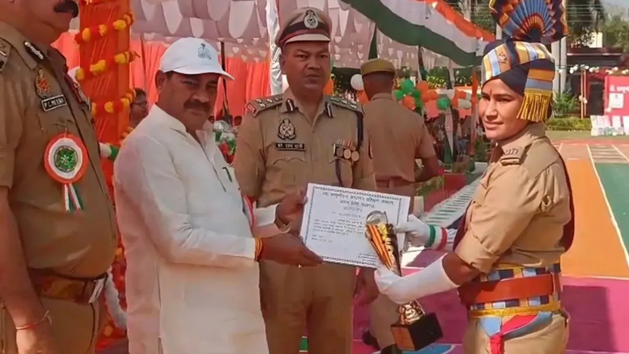 लखनऊ : दीक्षांत परेड में 119 प्रशिक्षुओं ने ली जिम्मेदारी की शपथ, कारागार मंत्री ने दी कर्तव्यनिष्ठा के साथ कार्य करने की सीख