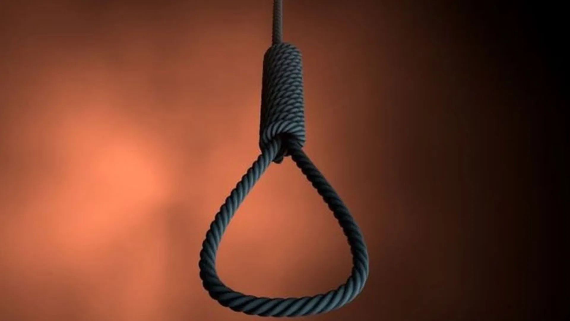 Uttrakhand: पोते को स्कूल छोड़ने गई दादी, दादा ने लगा ली फांसी