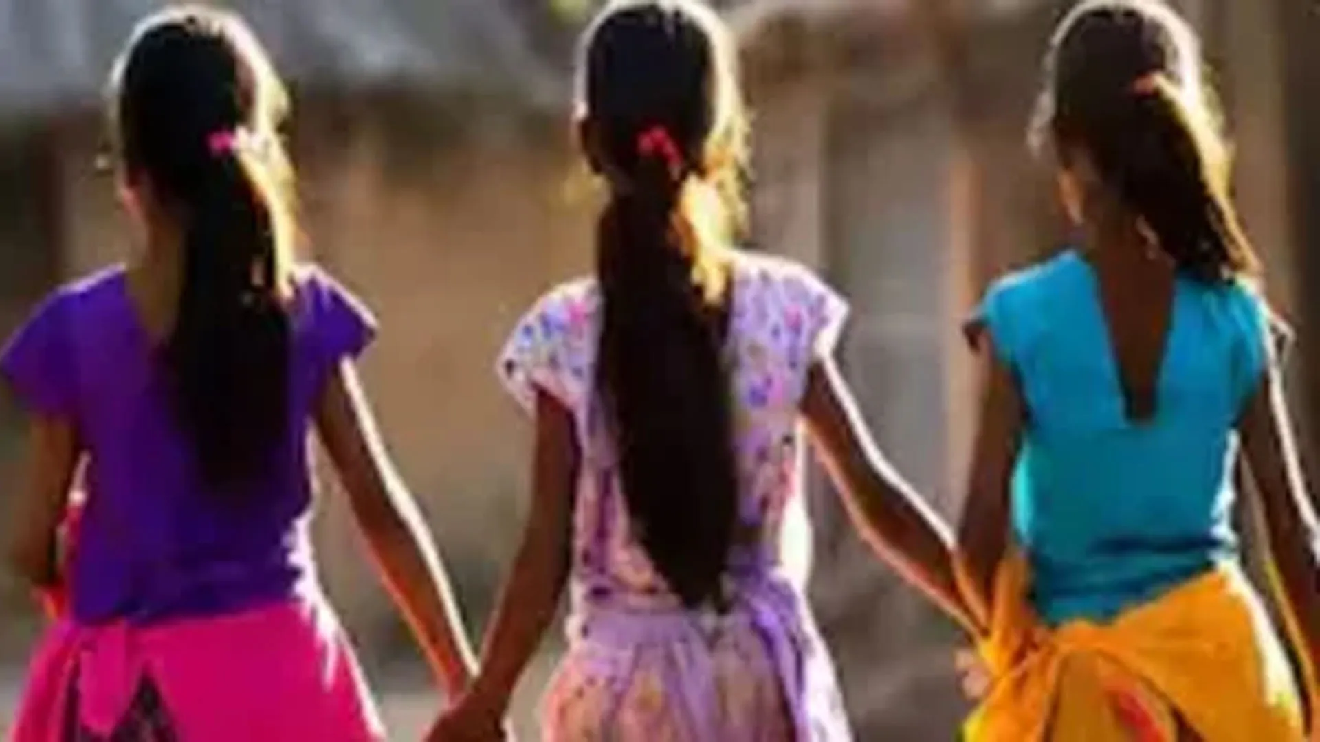 Uttrakhand: घरवालों से नाराज होकर दिल्ली से देहरादून पहुंची तीन नाबालिग बहनें