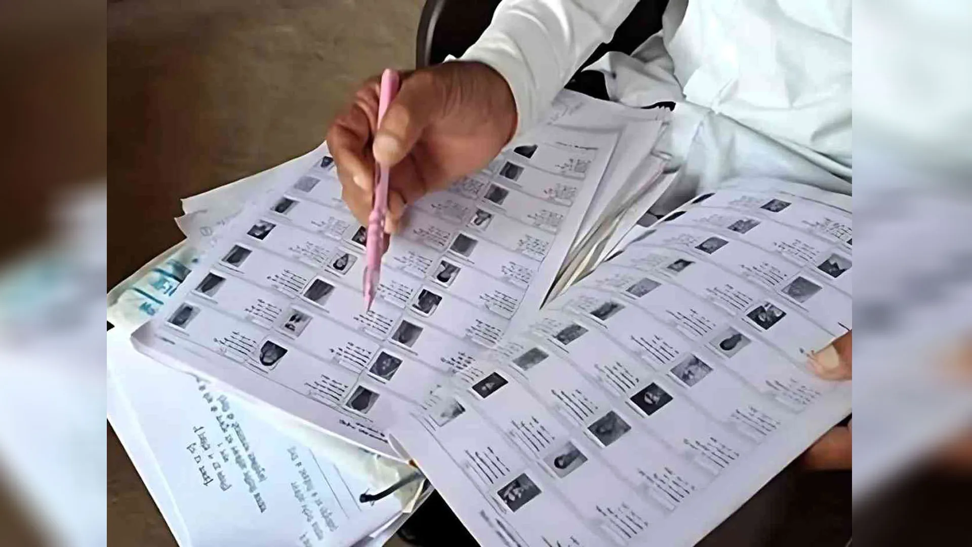 Bareilly : एसआईआर...5.43 लाख वोटरों की सुनवाई कर नाम जोड़े, 5.79 को जारी  हुए थे नोटिस 