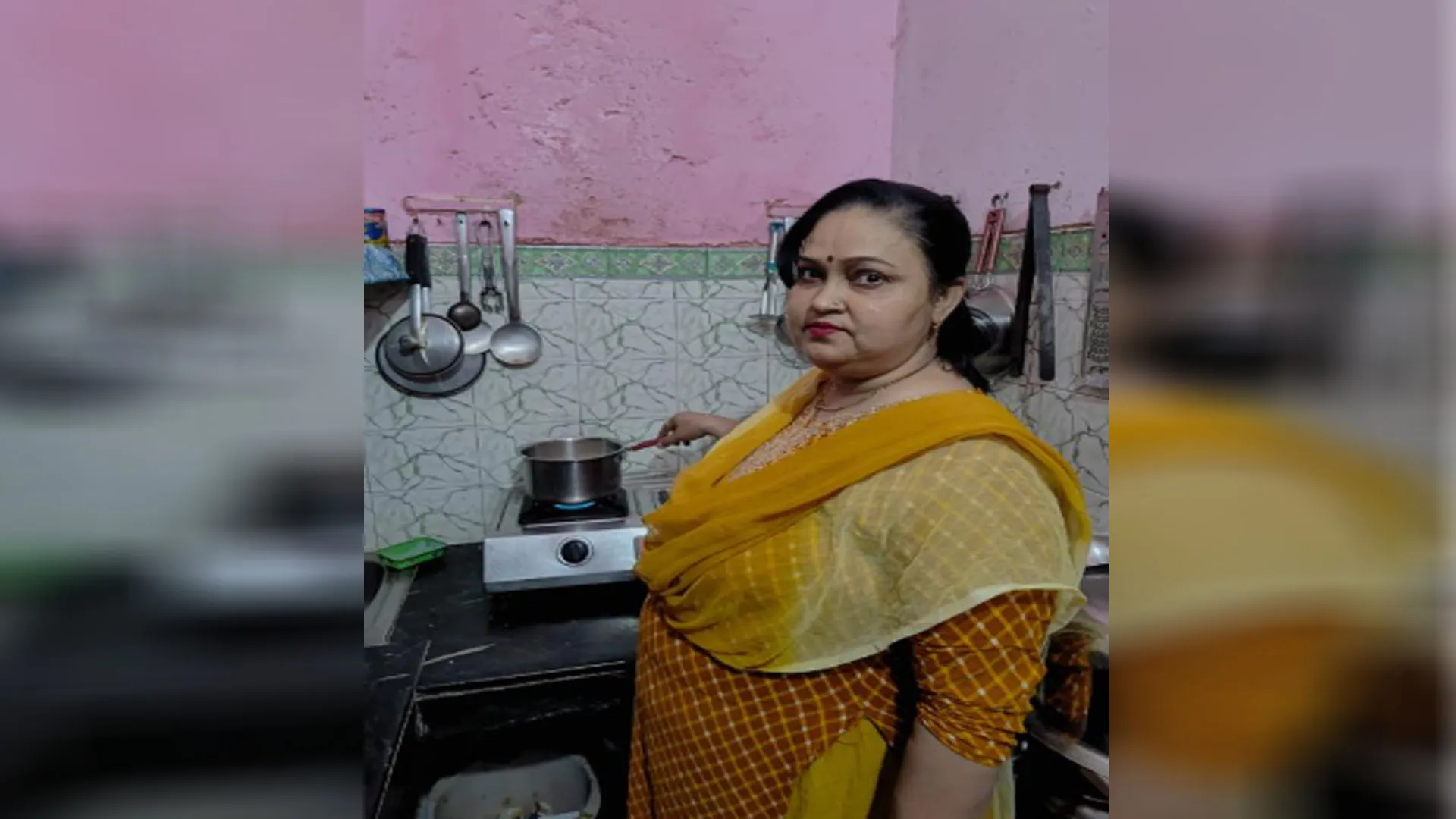 Bareilly: ईरान-अमेरिका युद्ध का आम आदमी की रसोई पर पड़ा असर