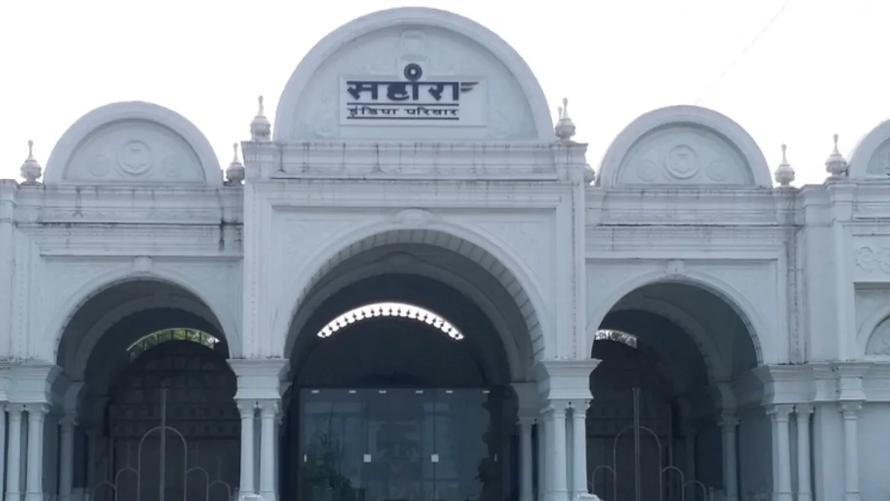 UP News: सहारा शहर में ईडी का छापा, अहम दस्तावेज लगे हाथ