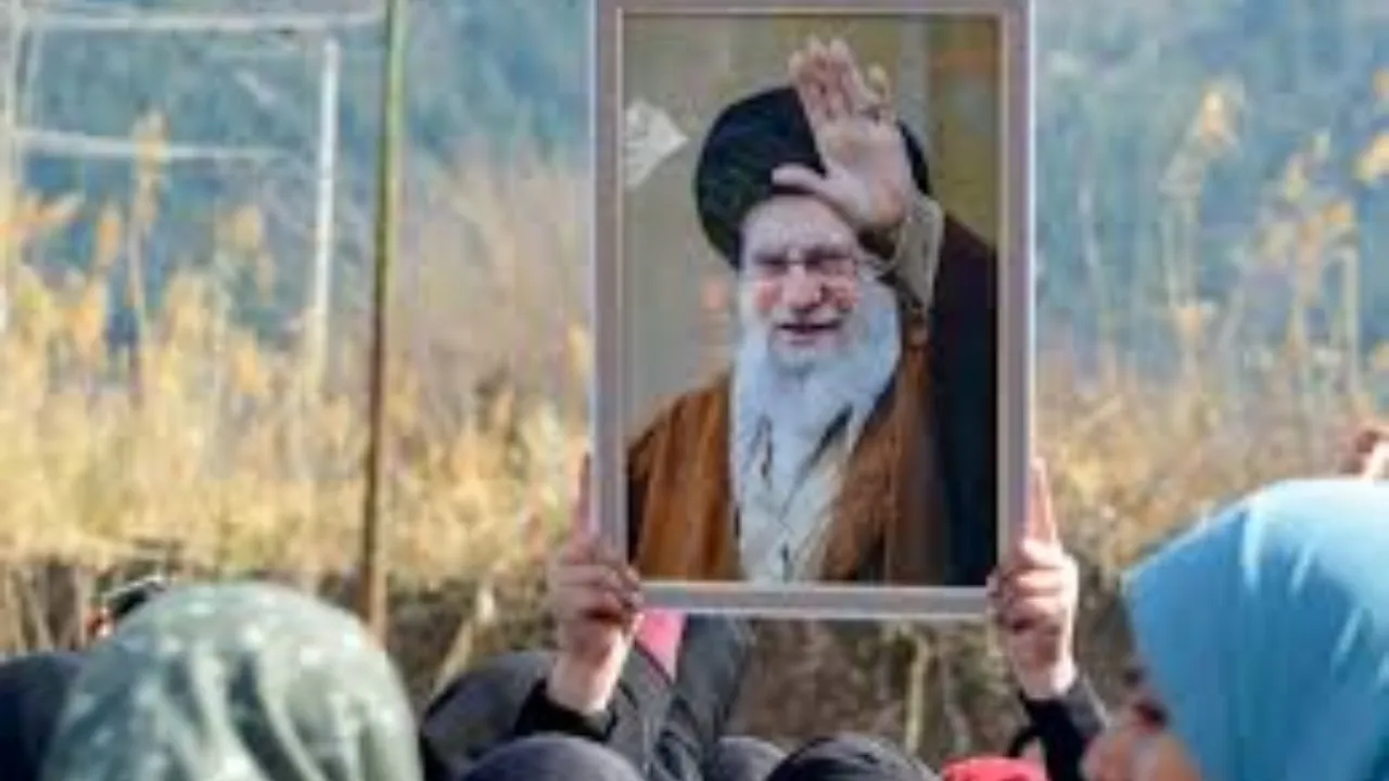 Iran-Israel War:ईरान-इराक सीमा खुलते ही सस्ते सामान, इंटरनेट और काम की तलाश में इराक पहुंचे दर्जनों ईरानी 