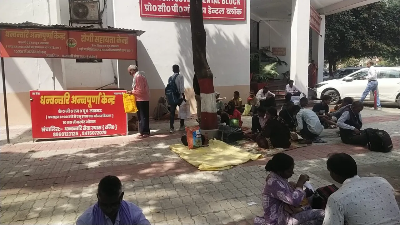 कामर्शियल गैस सिलेंडर की किल्लत से कम्युनिटी किचन प्रभावित... अस्पतालों और मंदिरों में भोजन वितरण पर संकट, सैकड़ों जरूरतमंदों की थाली पर असर