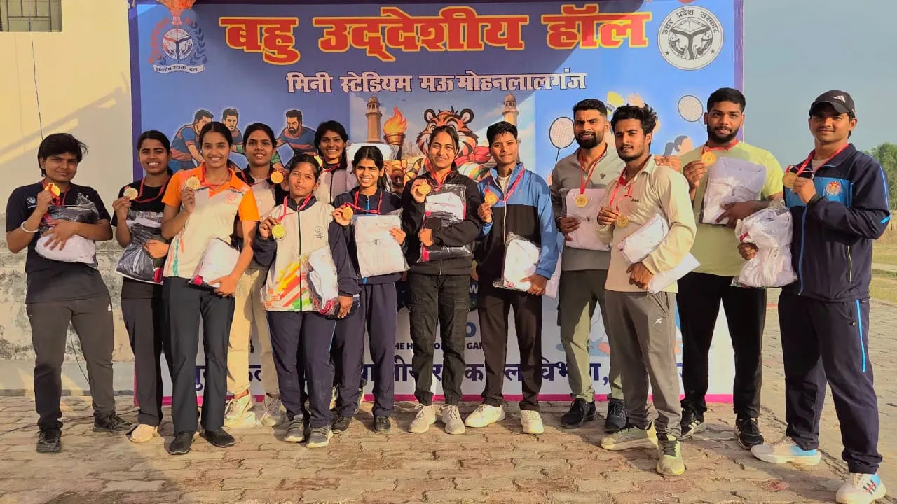 वेटलिफ्टिंग में खिलाड़ियों ने दिखाया दम, केडी सिंह बाबू स्टेडियम ने जीते 15 स्वर्ण पदक 